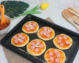 Foto langkah ke 7 dari resep Pizza Mini Ide Jualan 2000an.