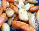 Foto del paso 3 de la receta: Papas y zanahorias torneadas gratinadas agridulces
