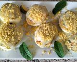 Foto del paso 5 de la receta: Huevos rellenos templados con cobertura de queso gratinado