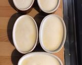 Une image de l'étape 3 de Flans vanille et cappuccino.