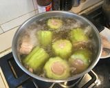 รูปขั้นตอนการทำที่ 4 ของ ต้มจืดมะระอัดใส้หมูสับ