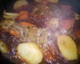 Foto del paso 3 de la receta: Chorizo salteado con verduras (mi invento)