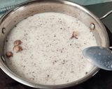 Foto langkah ke 1 dari resep Umm Ali (Puding Roti Susu - Versi Arab).