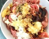 Hình bước làm 2 của món Gỏi Hoa Thiên Lý