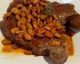 Foto del paso 5 de la receta: Lomo jengibre y maní al vino blanco