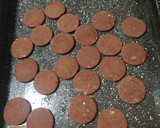 Foto del paso 2 de la receta: Mini alfajores light de algarroba y maicena