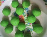 Foto langkah ke 3 dari resep Klepon sukun isi cokelat.