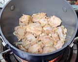 รูปขั้นตอนการทำที่ 4 ของ ปีกไก่ตุ๋นขิง