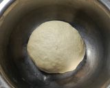 Foto langkah ke 4 dari resep Bakpao Lebah Isi Coklat.