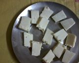 A picture of step 2 of Shahi palak paneer.