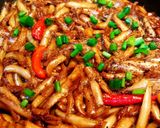 Hình bước làm 2 của món Cá Cơm Kho Tiêu