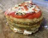 Foto del paso 3 de la receta: Torre de zapallitos al horno rellenos con tomate y queso