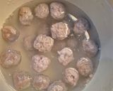 Foto langkah ke 2 dari resep Bakso Daging Sapi Homemade.