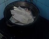 Foto langkah ke 1 dari resep Tumis kulit singkong.