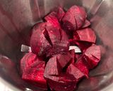A picture of step 1 of Beetroot halwa/barfi.
