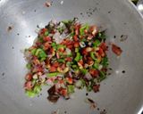 A picture of step 4 of Oats Upma.