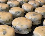 Kovászos medvehagymás pogácsa recept fázis 5 fotója