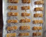 Foto langkah ke 5 dari resep Kastengel ekonomis.