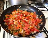 Foto del paso 2 de la receta: Salteado de fideos con verdura
