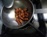 ஸ்டஃப்டு சால்ட் மற்றும் நட்ஸ் சப்பாத்தி (Stuffed salt and nuts chappathi recipe in tamil) ரெசிபி ஸ்டேப் 1 புகைப்படம்