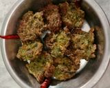 ক‍্যাপ্সিকাম বড়া (capsikam bora recipe in Bengali) রেসিপির ধাপ 2 ছবি