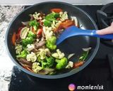 Foto langkah ke 8 dari resep Brokoli mix Tumis Daging Sapi.