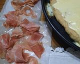 Foto del paso 9 de la receta: Pizza casera con rúcula y jamón crudo