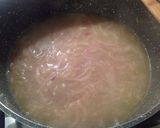 Foto del passaggio 4 della ricetta Soupe à l'oignon (zuppa di cipolle francese)