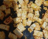 A picture of step 2 of Paneer curry.