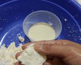 Foto langkah ke 2 dari resep Sate singkong pelangi aka bola2 singkong.