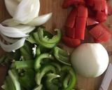 A picture of step 2 of Paneer Jalfrezi.