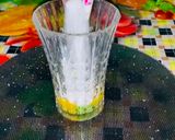 A picture of step 2 of Orange lemonade.