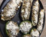Foto del paso 5 de la receta: Berenjenas y zapallitos rellenos, picada, verdeo y verduras