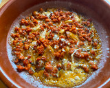 Foto del paso 6 de la receta: Setas con picadillo de chorizo y queso de cabra