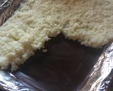 Foto del paso 3 de la receta: Bocaditos de coco y leche condensada con chocolate