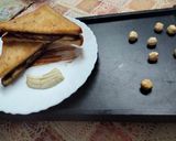 A picture of step 4 of Nutella and Banana sandwich made in Air fryer.