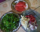 Foto langkah ke 2 dari resep Sayur Bening Sawi dkk.