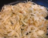 Foto del paso 11 de la receta: Pechuga de Pollo con Cebollas Caramelizadas y Arroz