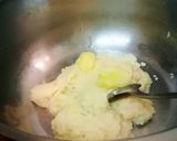 A picture of step 6 of Puran poli modak.
