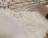Foto del passaggio 2 della ricetta Plumcake all'arancia e cocco