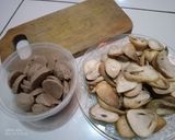 Foto langkah ke 1 dari resep 🍄 Sup bakso dan jamur kuah rempah 🍄.
