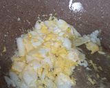 Foto langkah ke 1 dari resep Nasi Goreng Daun Jeruk.