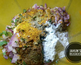 A picture of step 2 of Minced meat on a stick.