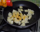 A picture of step 7 of Spicy pan fried kebab.