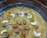 મગ દાળ હલવો (Moong Dal Halwa Recipe In Gujarati) રેસીપી સ્ટેપ3ફોટો