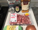 A picture of step 1 of Pork Cutlet with Eggs (Katsu-don).