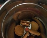 A picture of step 1 of Chocolate kaju cookies thick shake.