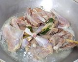 Foto langkah ke 3 dari resep AYAM POP + Sambal + Lalap Daun Singkong.