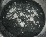 Foto langkah ke 6 dari resep Charcoal Ubi Ungu Sourdough Bread.