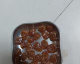 A picture of step 3 of Adrak ginger pak.